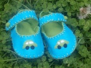 Baby shoes in car