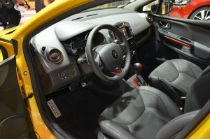 2013 Renault Clio RS 200 interior