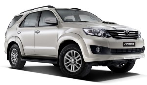 Toyota Fortuner 2013