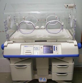 How to maintain incubator temperature