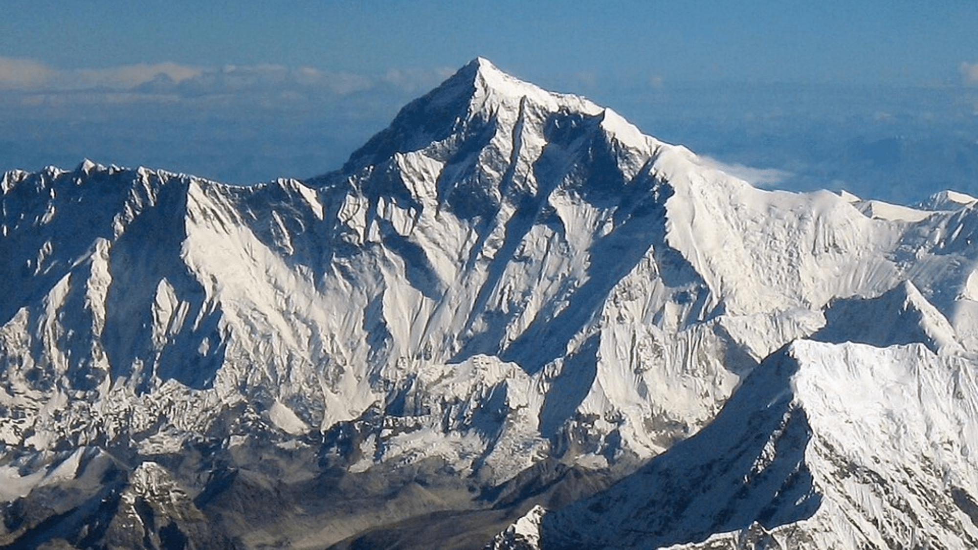 Physical Features of Mount Everest